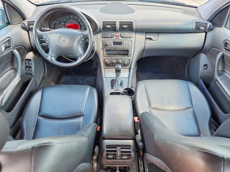 2003 MERCEDES-BENZ C 230K SPORT SEDAN — Фото 8 из 12
