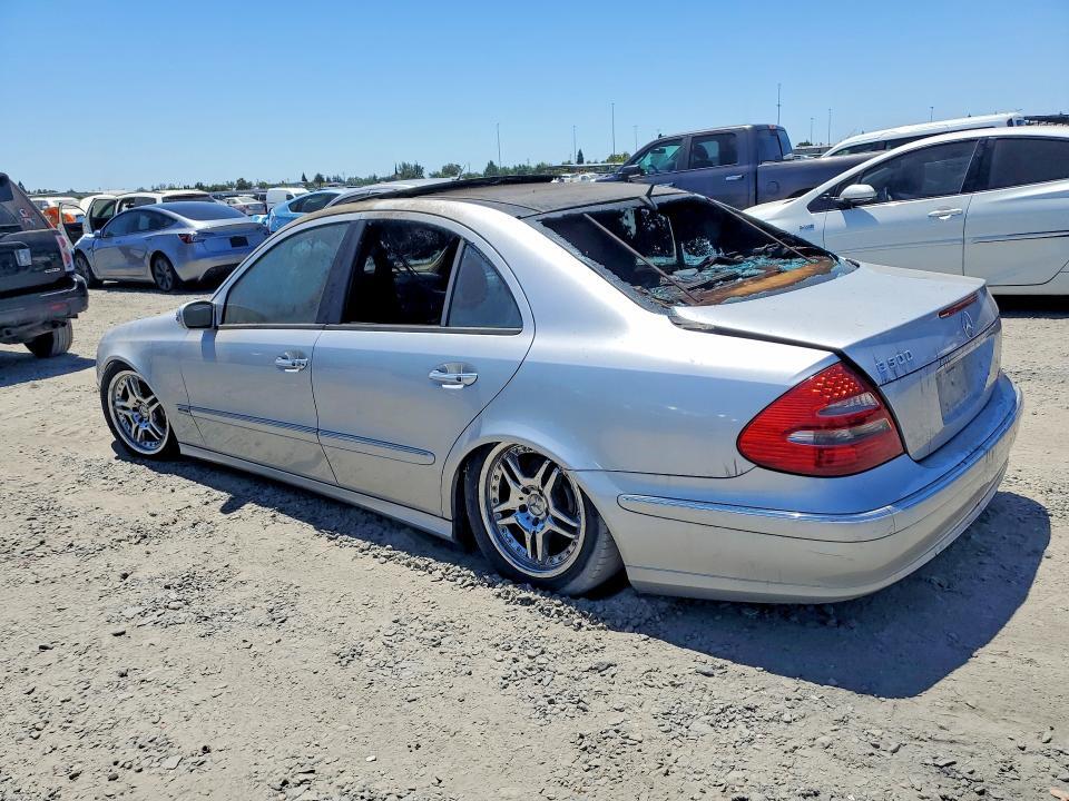 2003 MERCEDES-BENZ E 500 — Фото 2 из 12