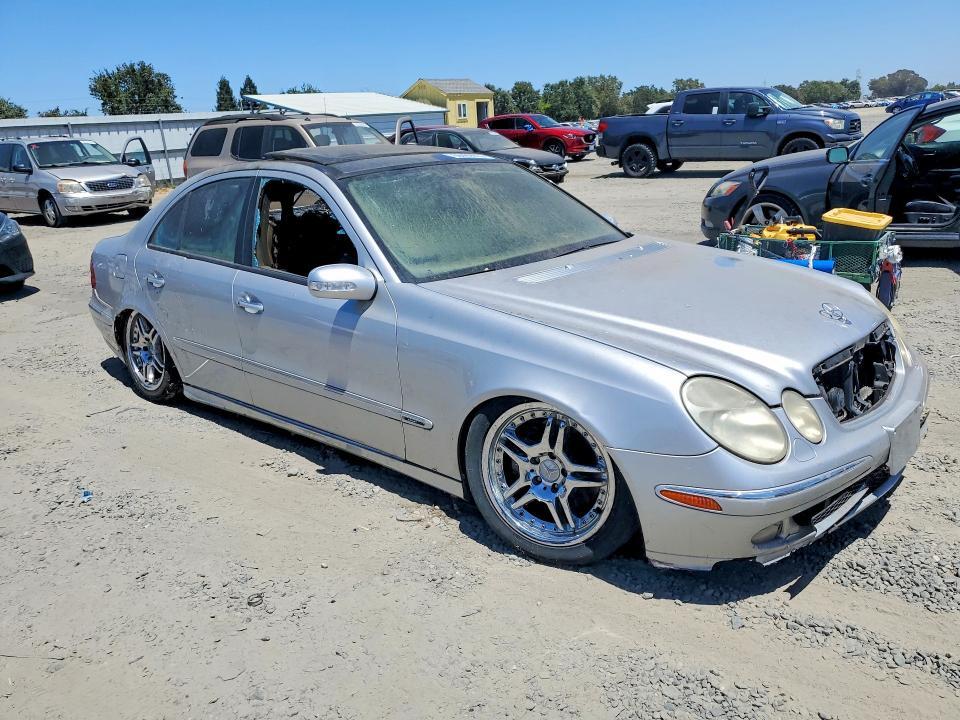 2003 MERCEDES-BENZ E 500 — Фото 4 из 12