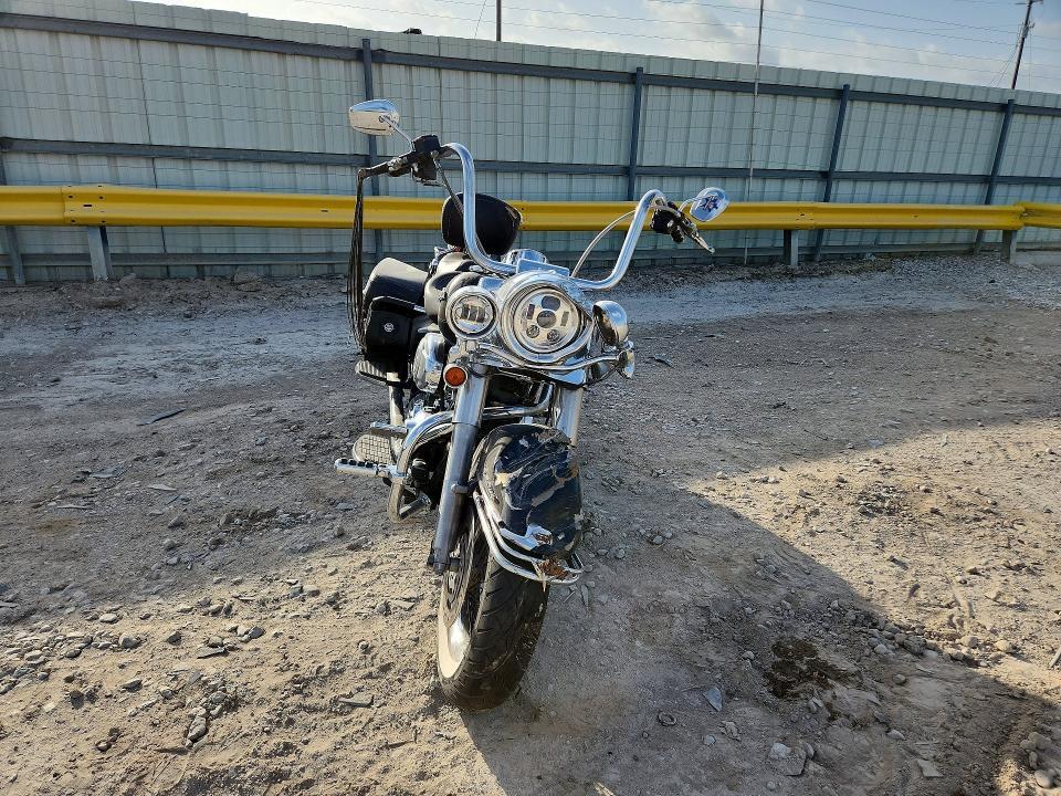 1HD1FR41X7Y647395 2007 HARLEY-DAVIDSON FLHRCI photo no. 2