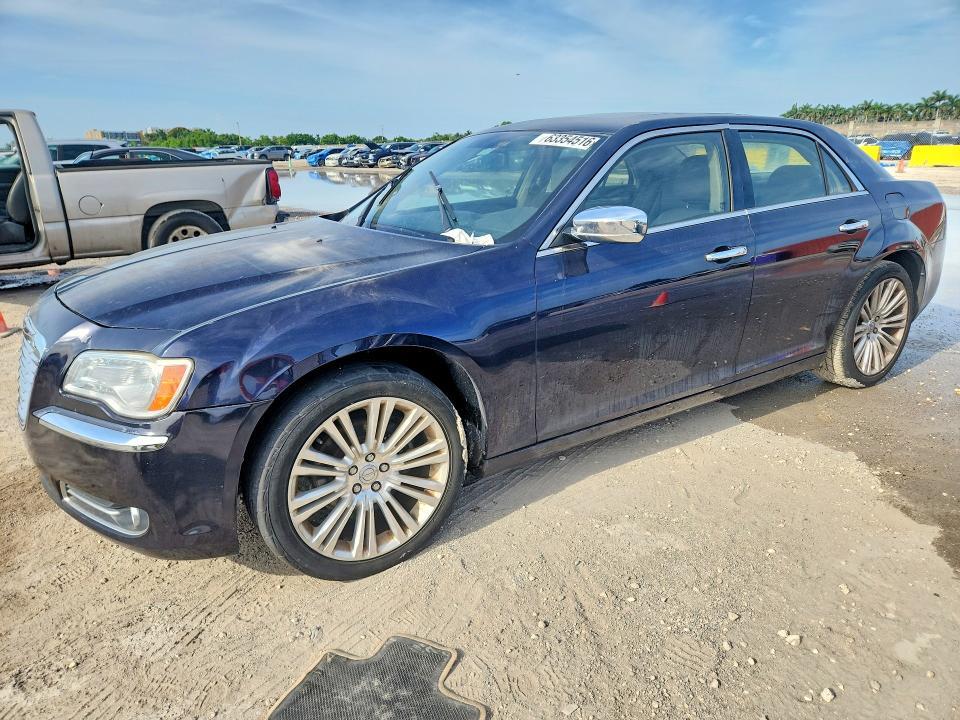 2C3CA5CG7BH551027 2011 CHRYSLER 300 photo no. 1