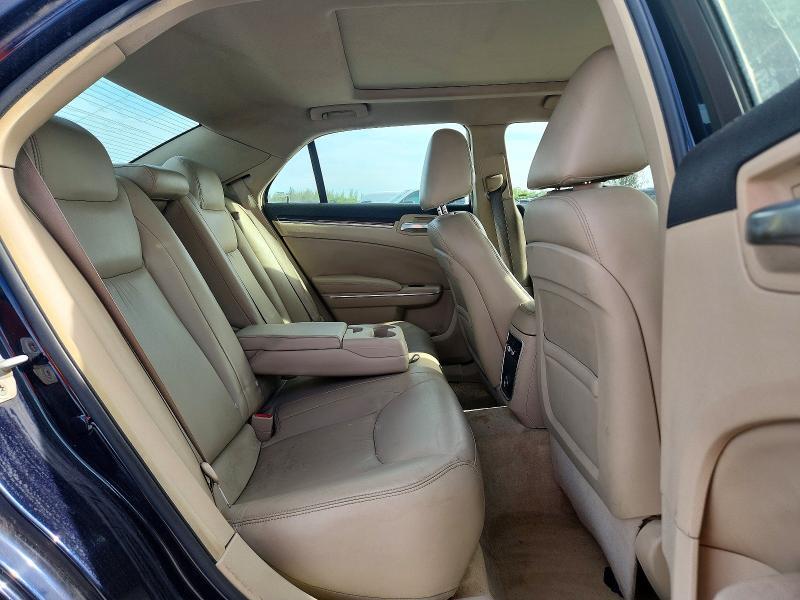 2C3CA5CG7BH551027 2011 CHRYSLER 300 photo no. 10