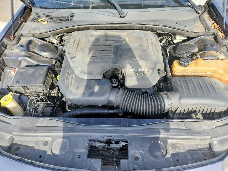 2C3CA5CG7BH551027 2011 CHRYSLER 300 photo no. 11