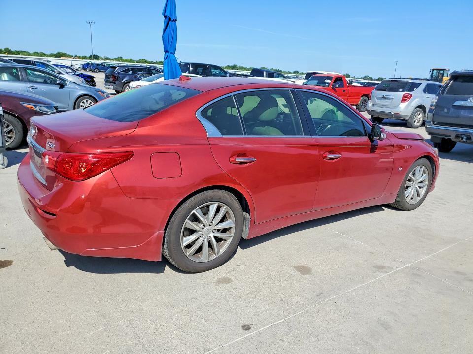2015 INFINITI Q50 PREMIUM — Фото 3 из 12