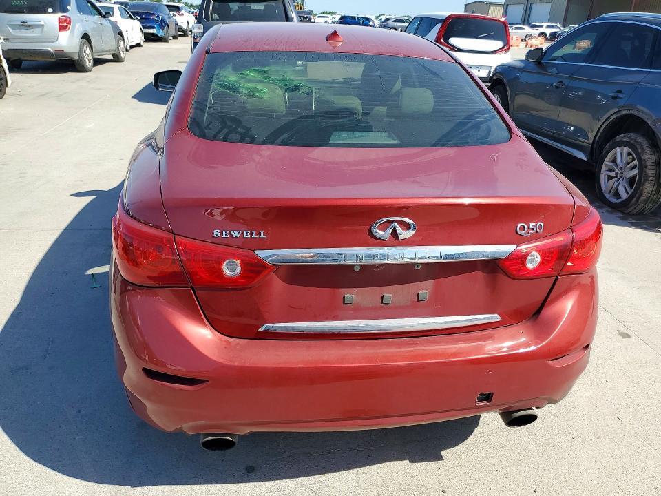 2015 INFINITI Q50 PREMIUM — Фото 6 из 12