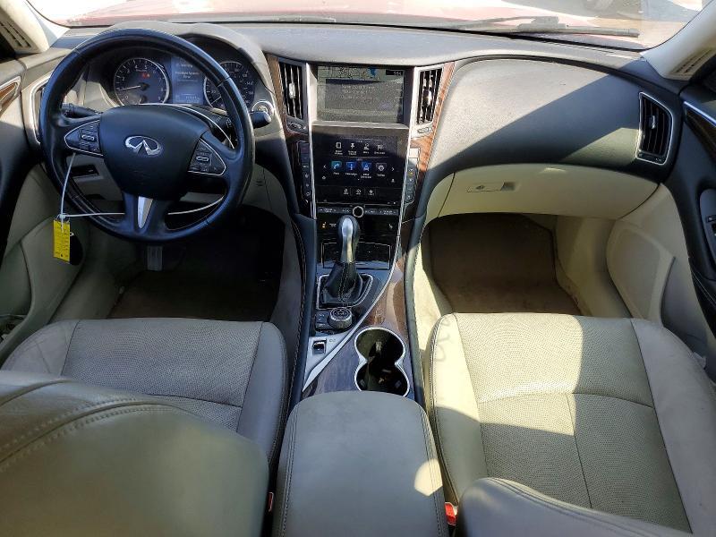 2015 INFINITI Q50 PREMIUM — Фото 8 из 12