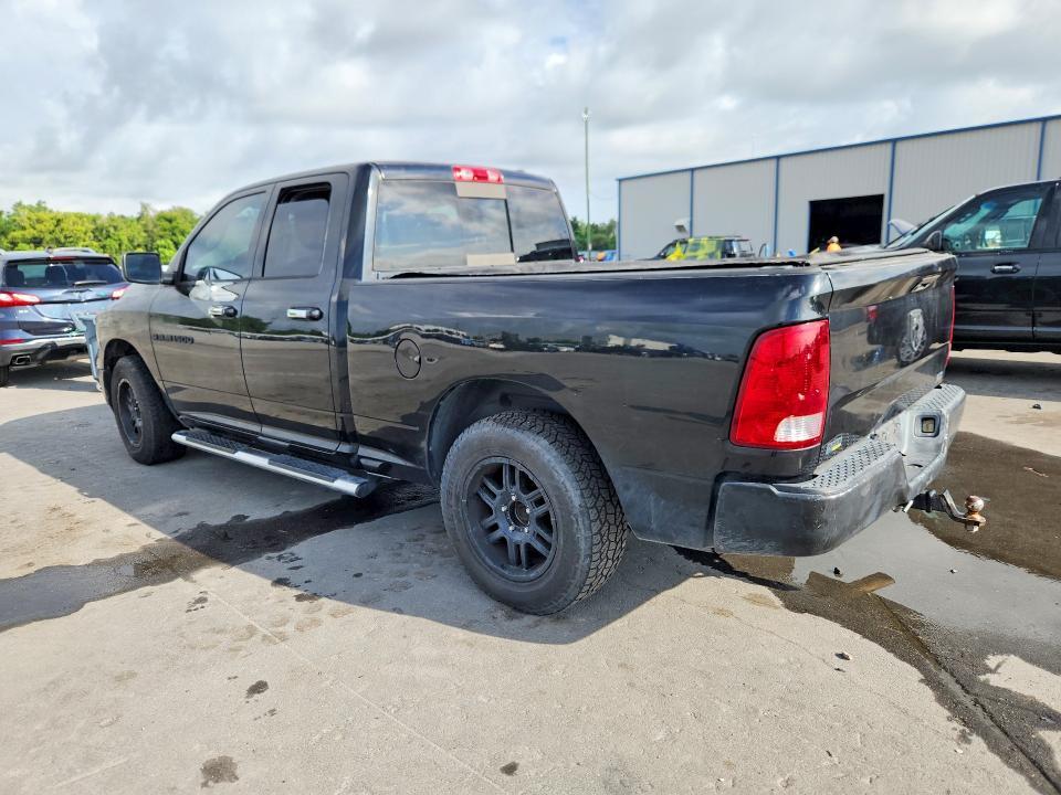 2011 DODGE RAM 1500 — Фото 2 из 12