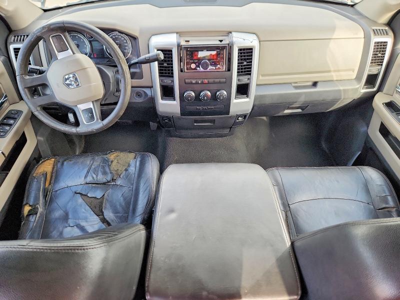 2011 DODGE RAM 1500 — Фото 8 из 12