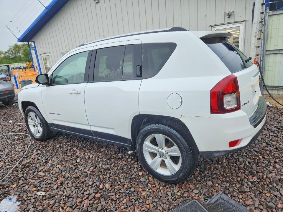2015 JEEP COMPASS SPORT — Фото 2 из 13