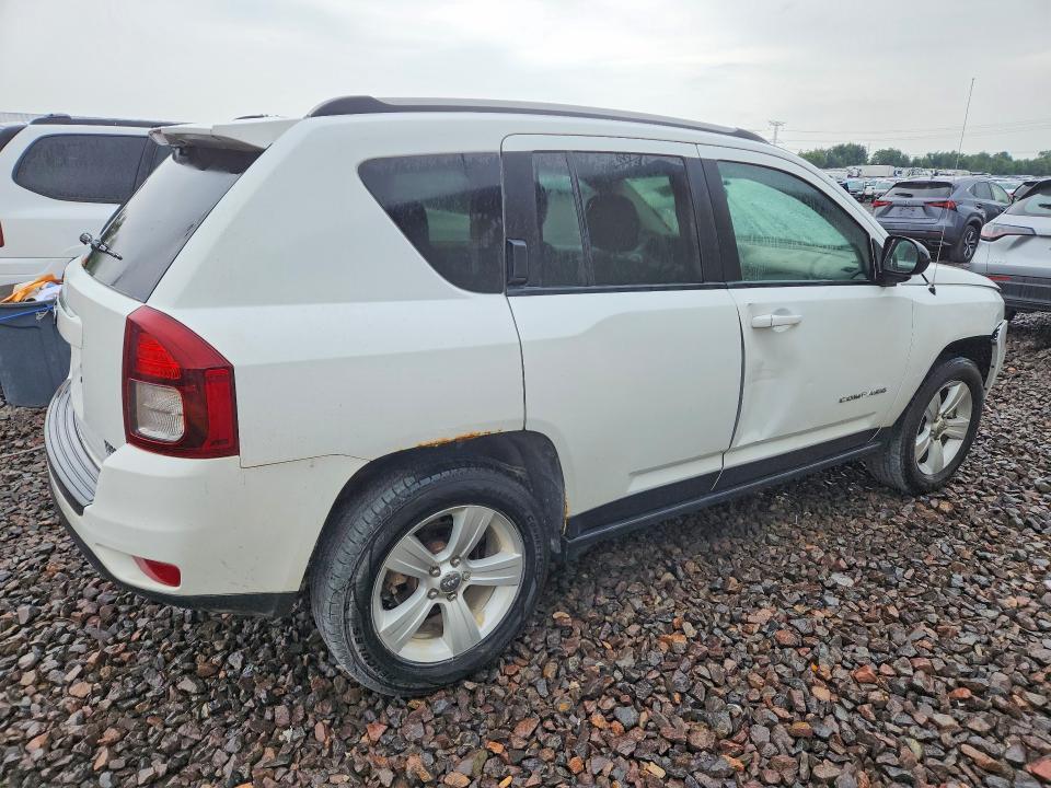 2015 JEEP COMPASS SPORT — Фото 3 из 13