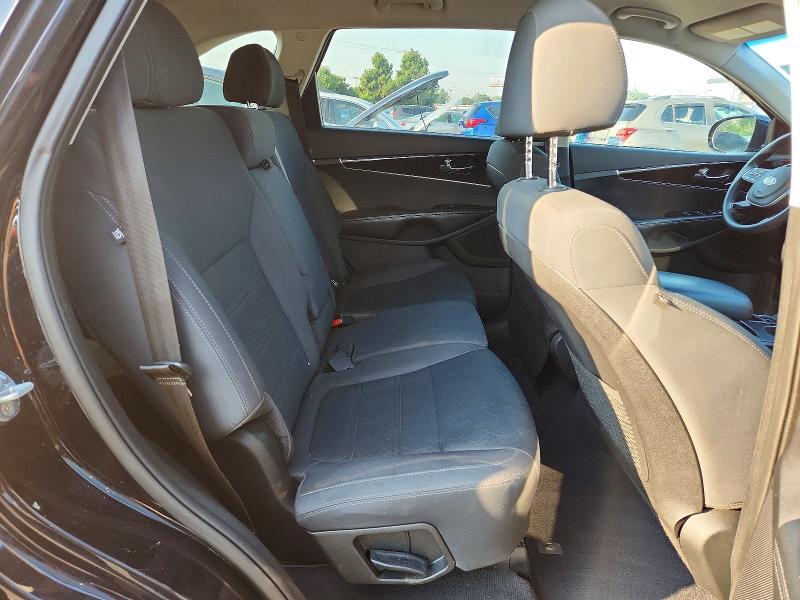 2020 KIA SORENTO S — Фото 11 из 13