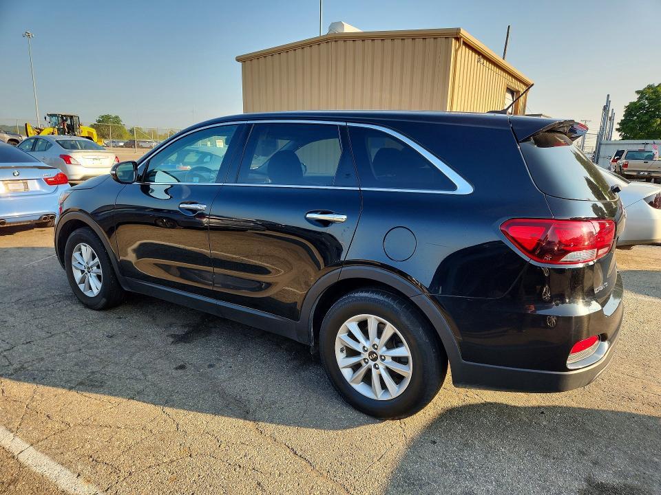 2020 KIA SORENTO S — Фото 2 из 13