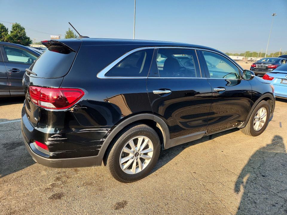 2020 KIA SORENTO S — Фото 3 из 13