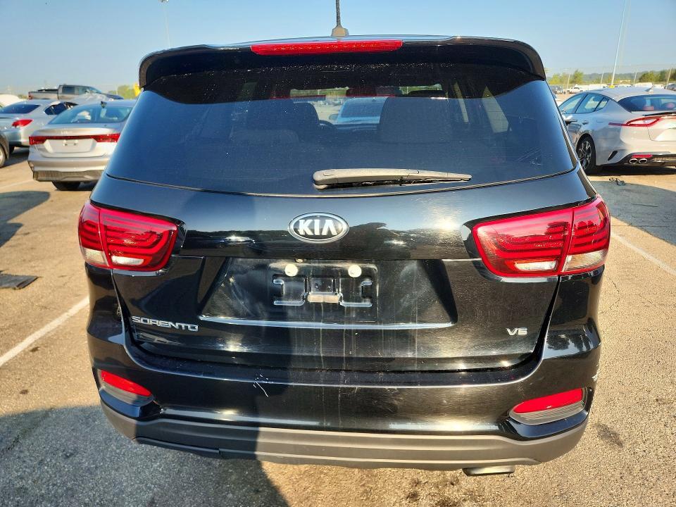 2020 KIA SORENTO S — Фото 6 из 13