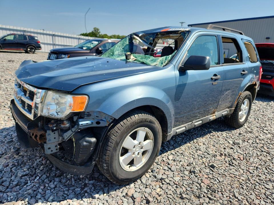 1FMCU9D72BKB36968 2011 FORD ESCAPE photo no. 1