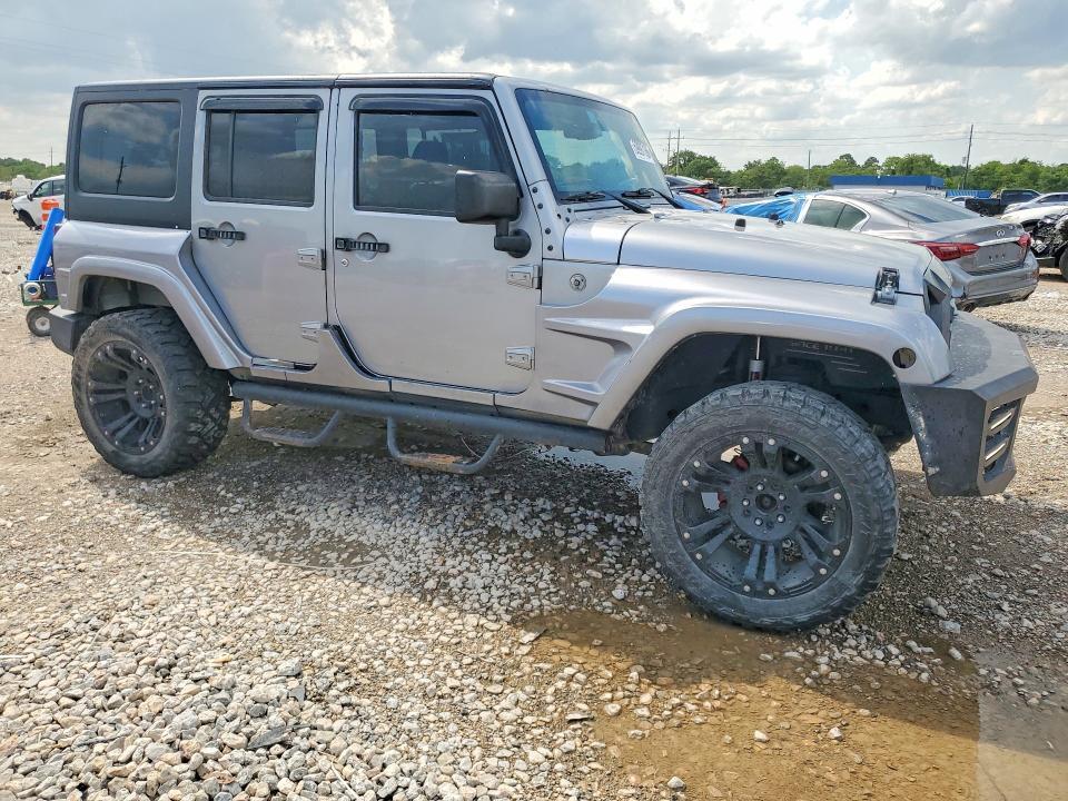 2015 JEEP WRANGLER UNLIMITED SPORT — Фото 4 из 12