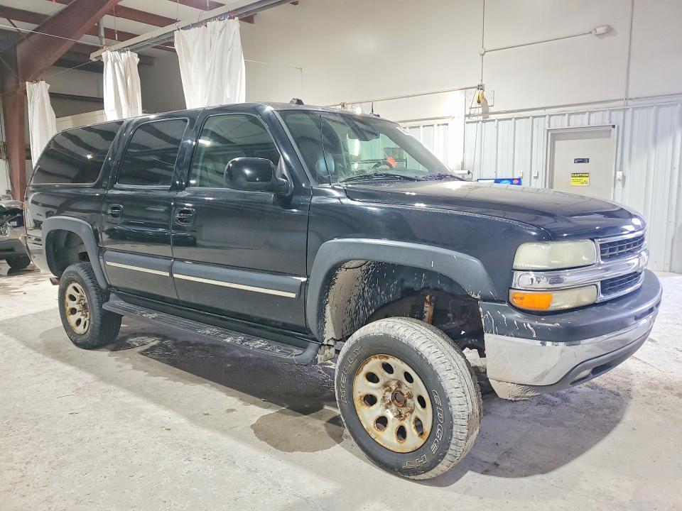 2004 CHEVROLET SUBURBAN C1500 — Фото 4 из 13
