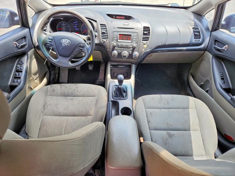 2015 KIA FORTE LX — Фото 8 из 12