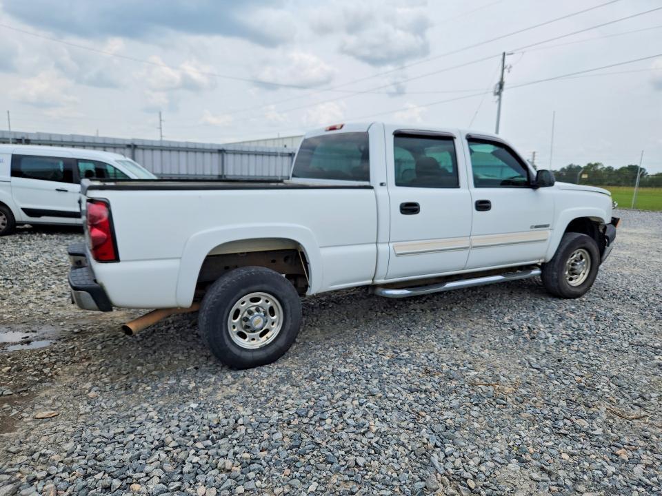 2004 CHEVROLET SILVERADO C2500 HEAVY DUTY — Фото 3 из 12