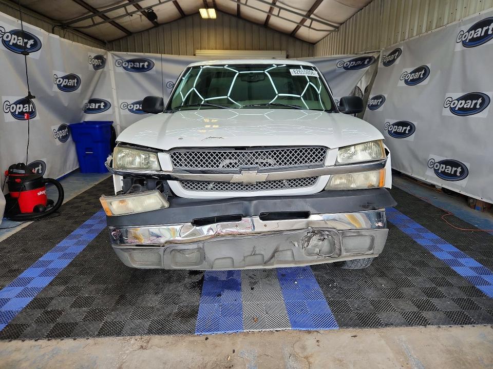 2004 CHEVROLET SILVERADO C2500 HEAVY DUTY — Фото 5 из 12