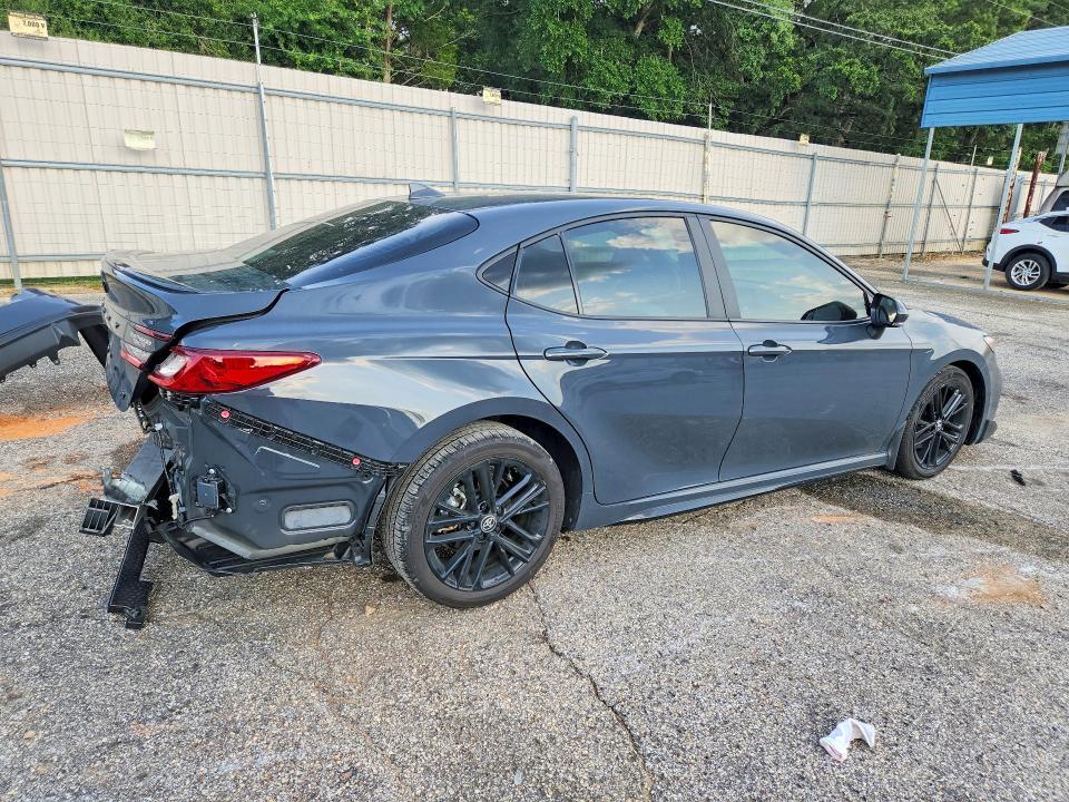 2025 TOYOTA CAMRY XSE/XLE/LE/SE — Фото 3 из 12