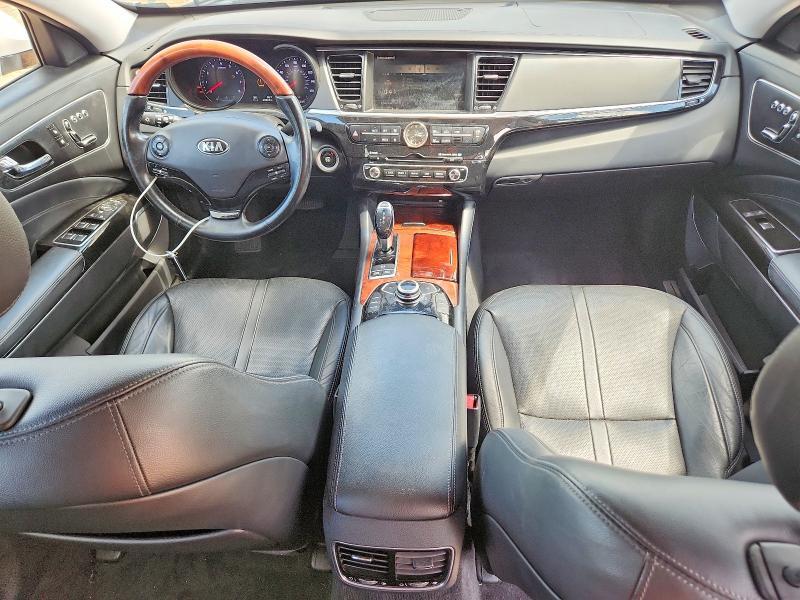 2015 KIA K900 PREMIUM — Фото 8 из 12