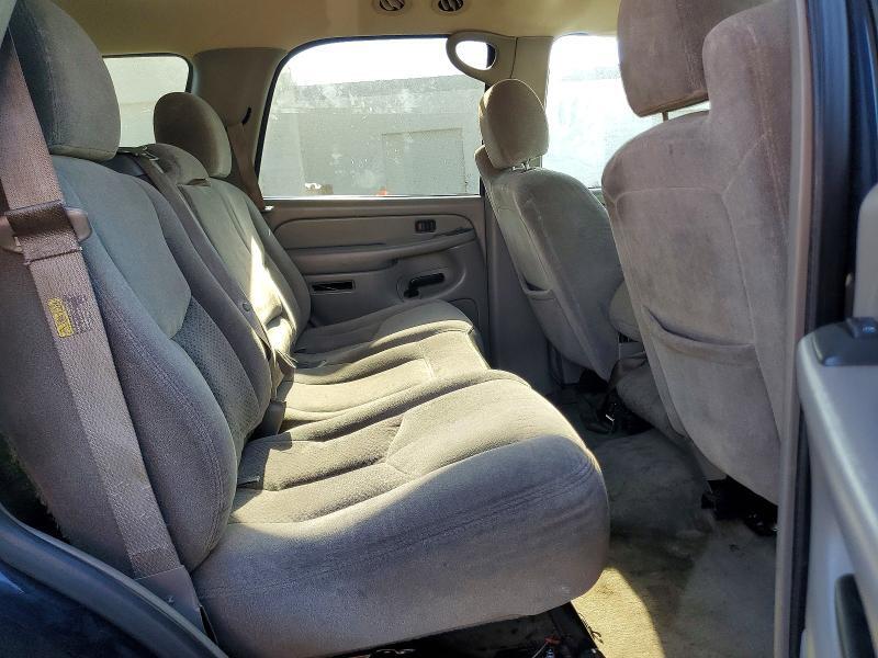 2004 CHEVROLET TAHOE K1500 — Фото 11 из 13