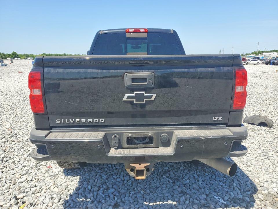 2016 CHEVROLET SILVERADO K2500 HEAVY DUTY LTZ — Фото 6 из 12