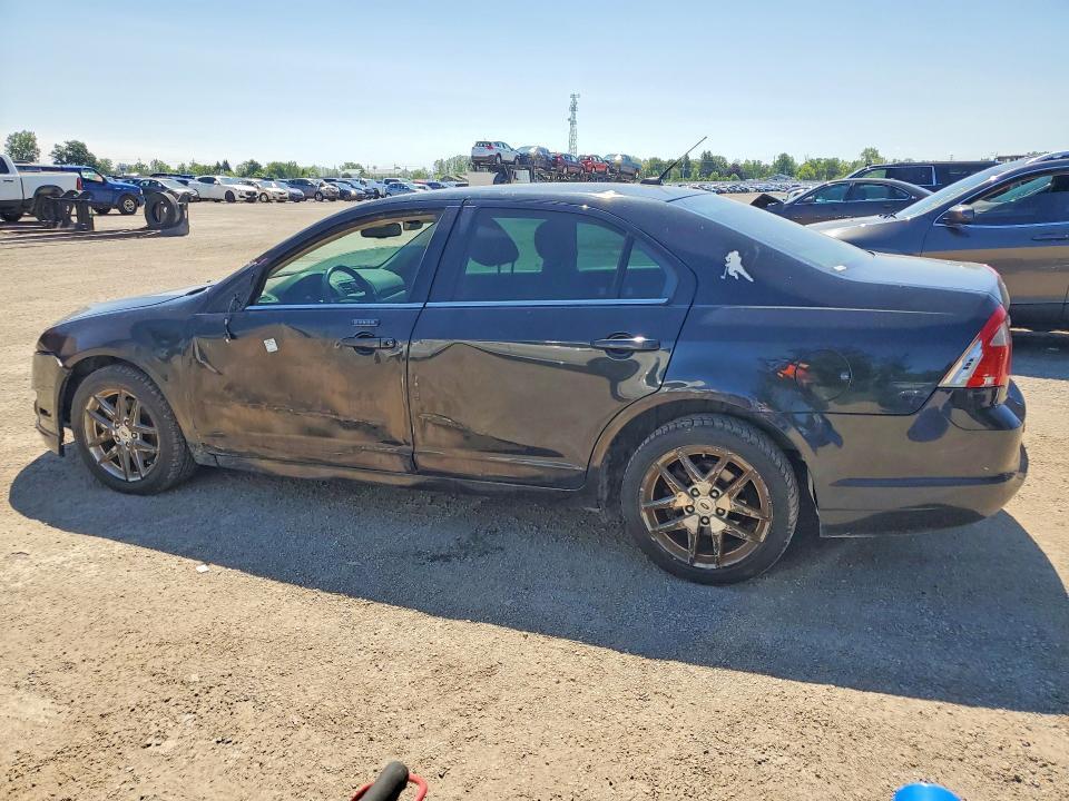 3FAHP0JG9BR142303 2011 FORD FUSION photo no. 2