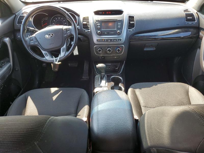 2015 KIA SORENTO LX — Фото 8 из 12