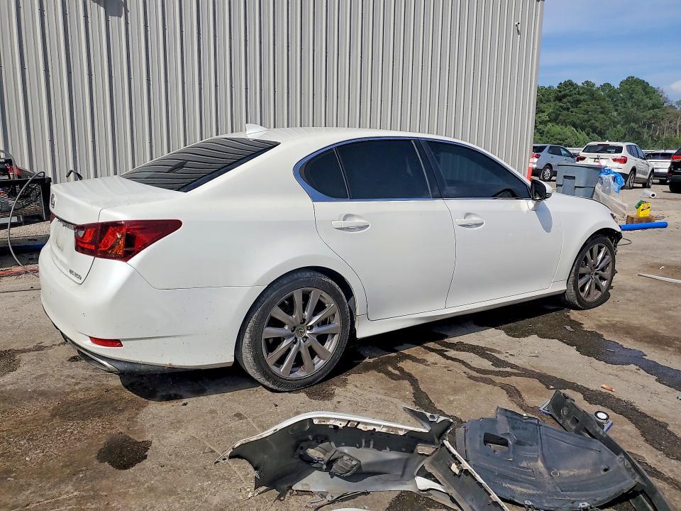 2015 LEXUS GS 350 — Фото 3 из 13