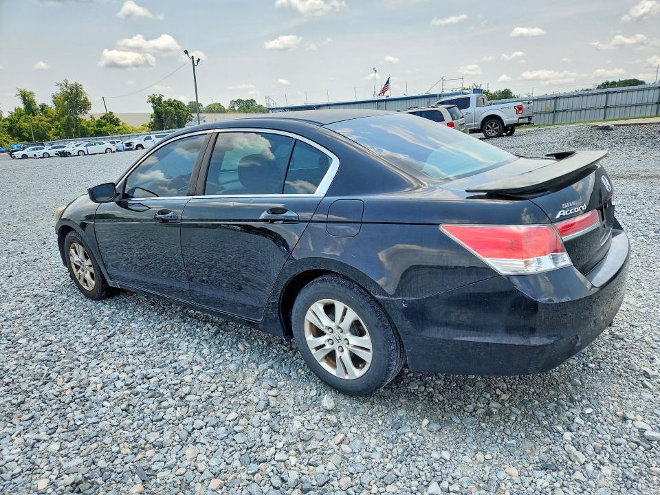 2011 HONDA ACCORD LX — Фото 2 из 13