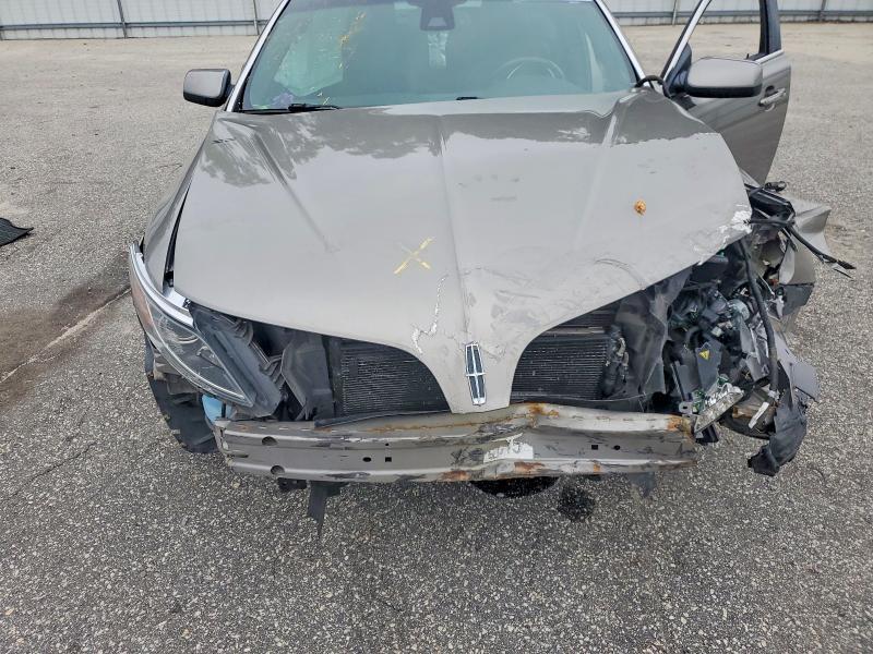 1LNHL9FT7FG607914 2015 LINCOLN MKS photo no. 11