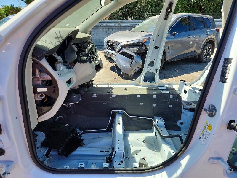 2025 VOLVO XC90 ULTRA — Фото 7 из 13