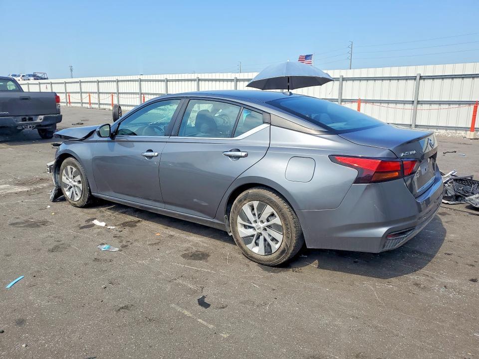 2020 NISSAN ALTIMA S — Фото 2 из 13