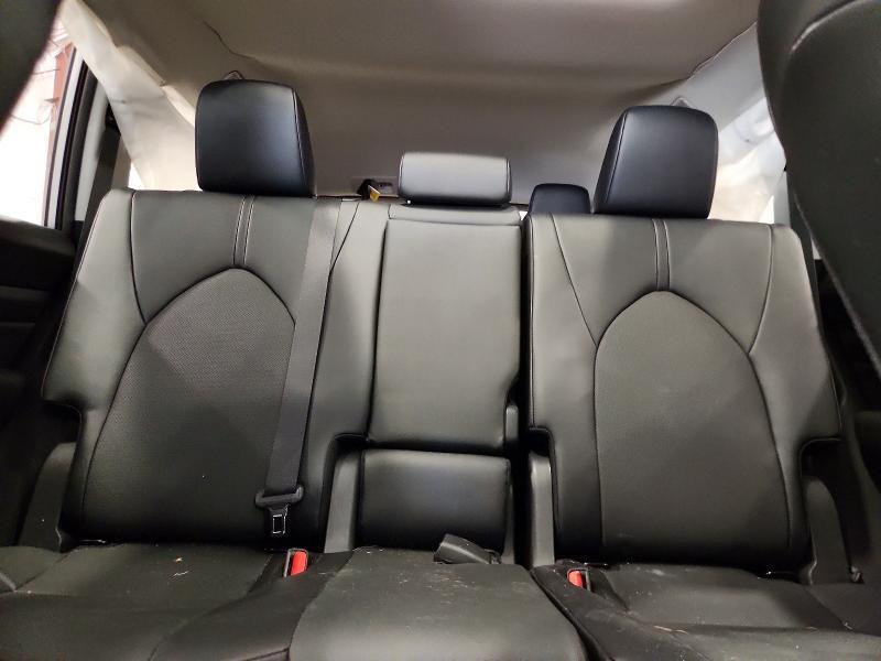 2026 TOYOTA GRAND HIGHLANDER XLE — Фото 10 из 13