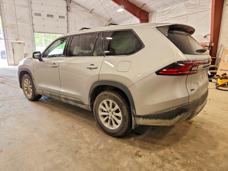 2026 TOYOTA GRAND HIGHLANDER XLE — Фото 2 из 13