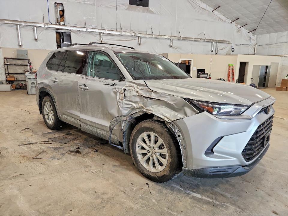 2026 TOYOTA GRAND HIGHLANDER XLE — Фото 4 из 13