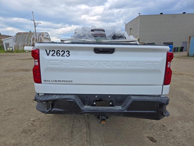 2026 CHEVROLET SILVERADO K1500 — Фото 6 из 12