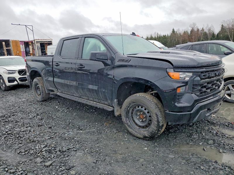 2026 CHEVROLET SILVERADO K1500 TRAIL BOSS CUSTOM — Фото 4 из 13
