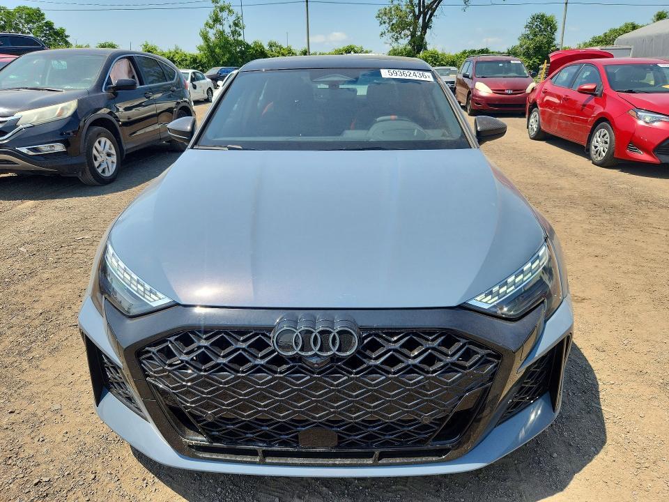 2026 AUDI RS3 — Фото 5 из 12