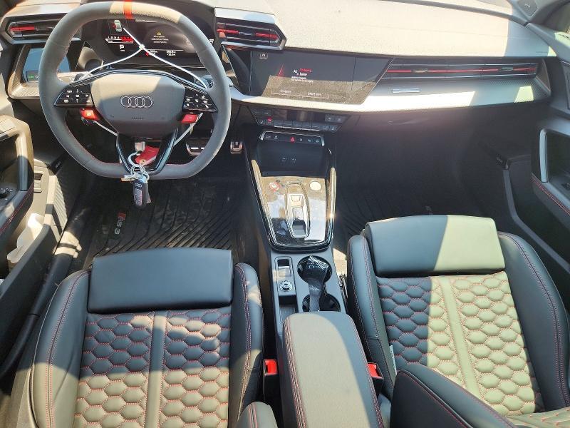 2026 AUDI RS3 — Фото 8 из 12