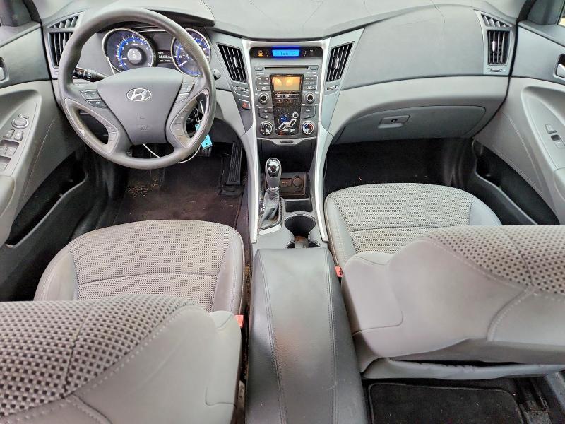 5NPEB4ACXBH211163 2011 HYUNDAI SONATA photo no. 8