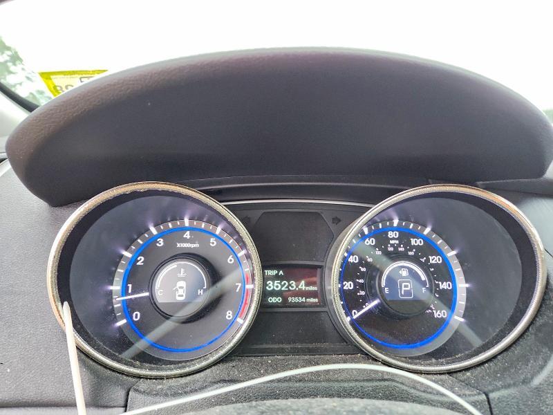 5NPEB4ACXBH211163 2011 HYUNDAI SONATA photo no. 9