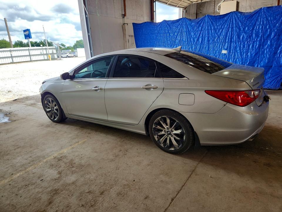 2011 HYUNDAI SONATA — Фото 2 из 12