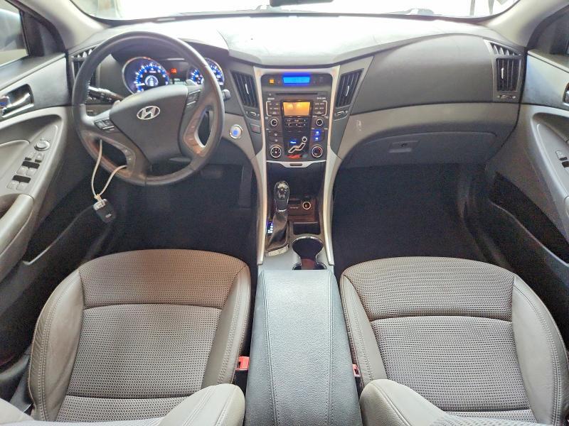2011 HYUNDAI SONATA — Фото 8 из 12