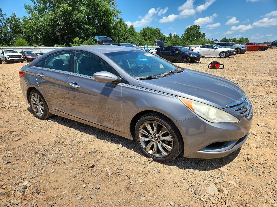 2011 HYUNDAI SONATA SE — Фото 4 из 12