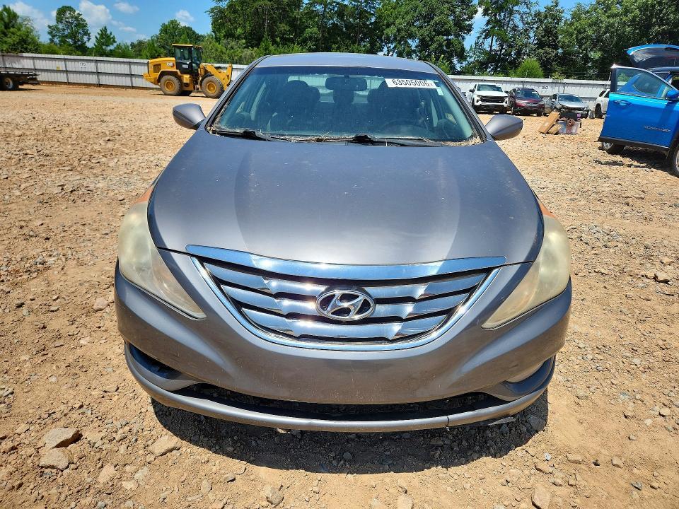 2011 HYUNDAI SONATA SE — Фото 5 из 12