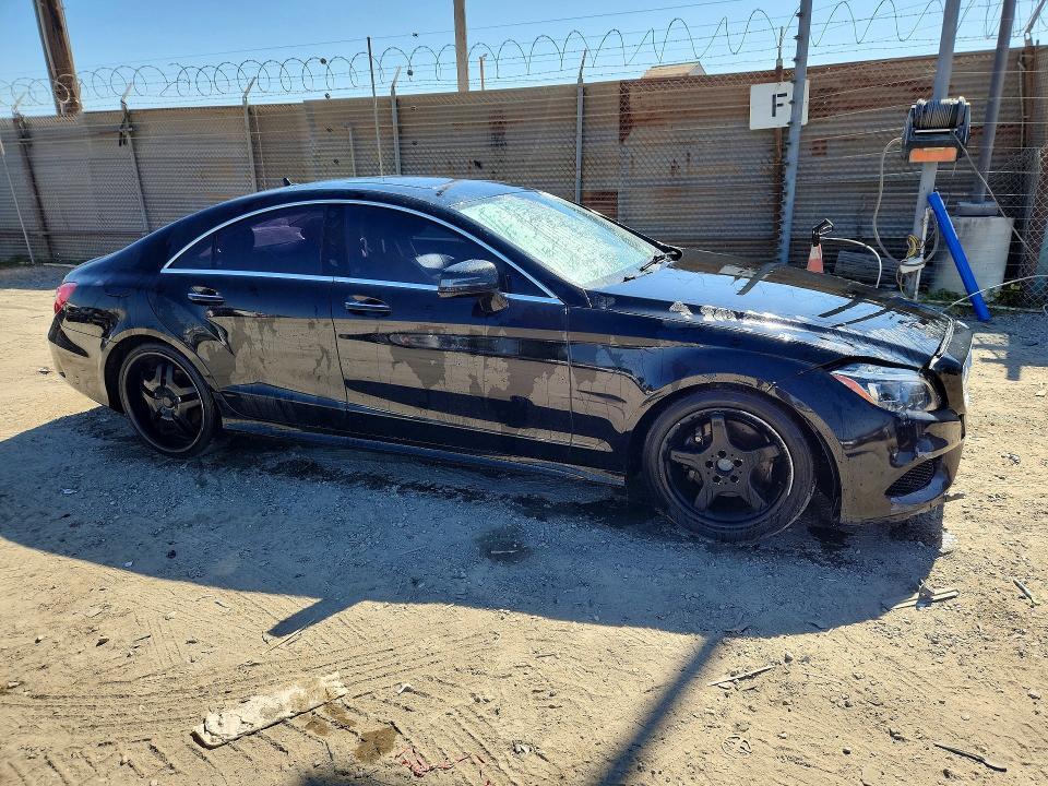 2015 MERCEDES-BENZ CLS 400 — Фото 4 из 12