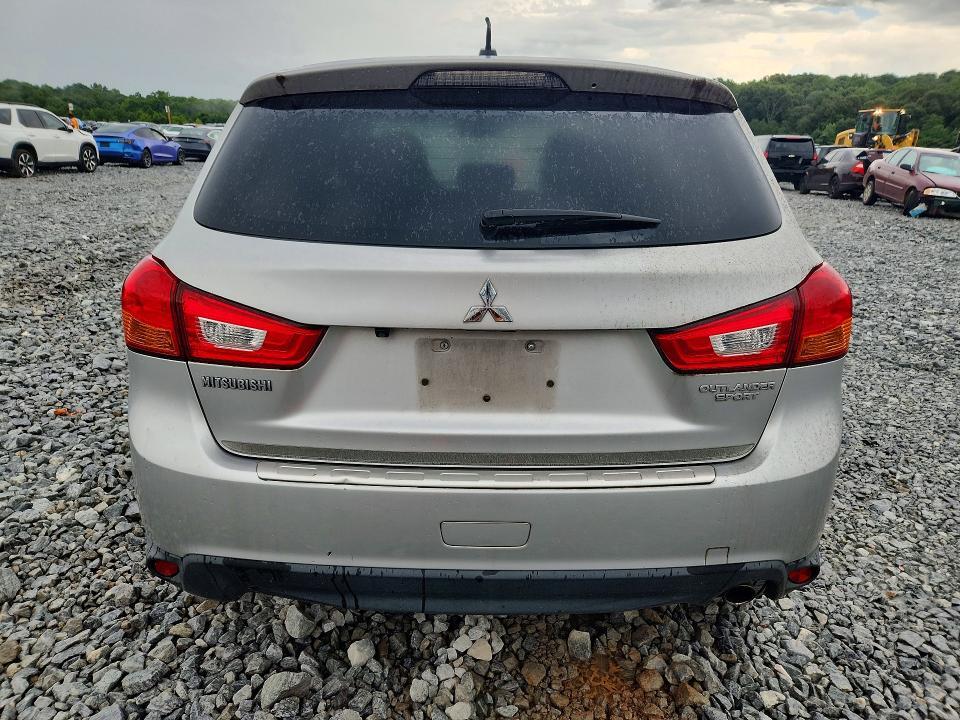 2015 MITSUBISHI OUTLANDER SPORT SE — Фото 6 из 13